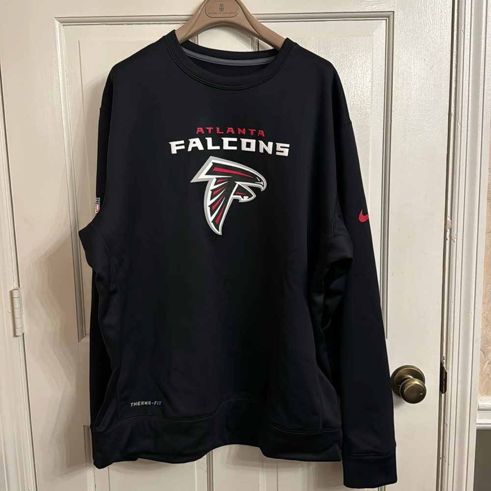 Nike Therma Fit Long Sleeves size XL